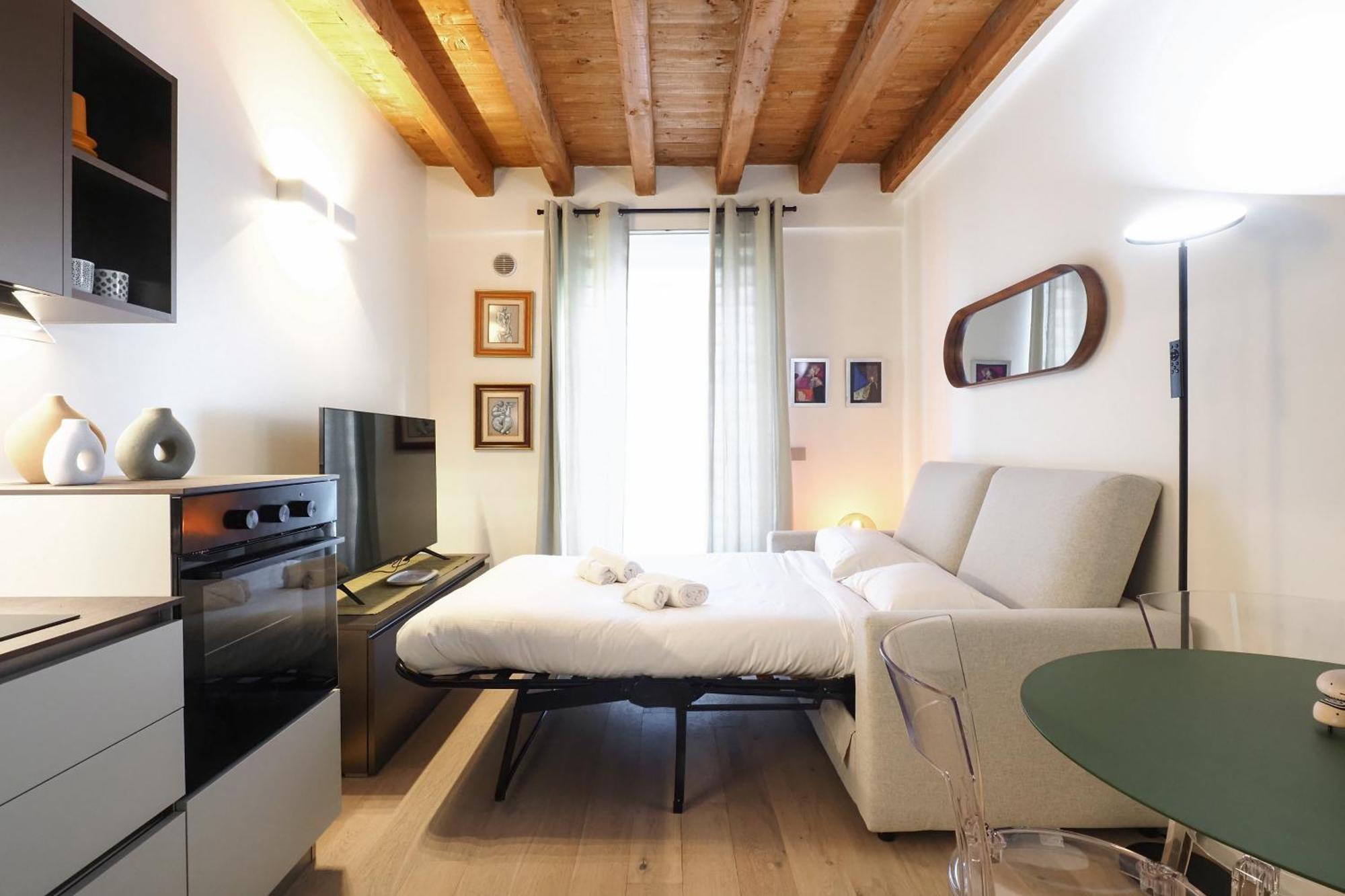 Primopiano - Zumbini Apartment Milan Bagian luar foto