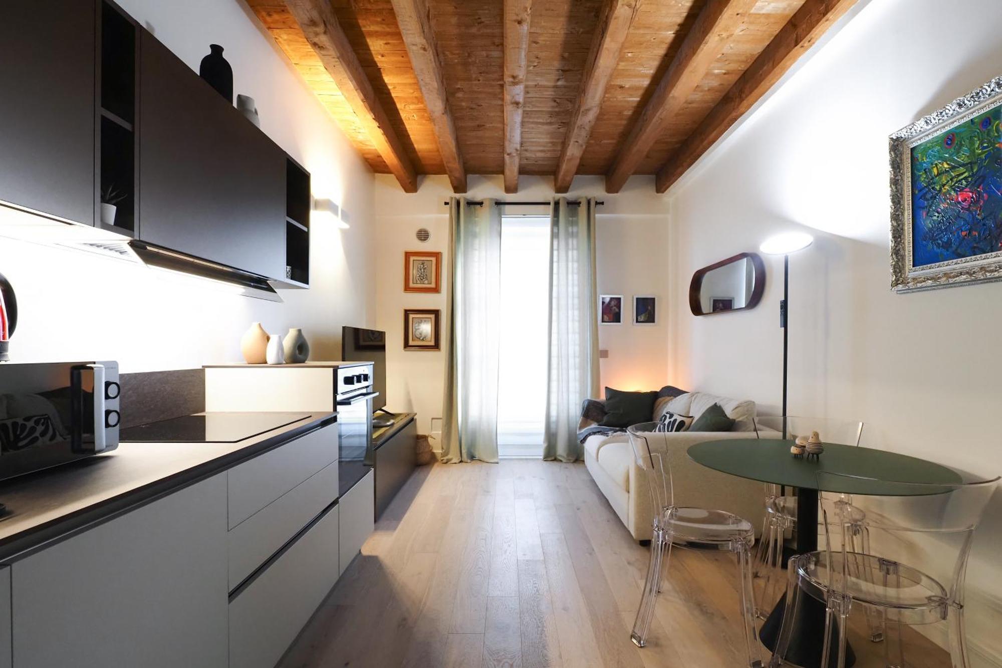 Primopiano - Zumbini Apartment Milan Bagian luar foto